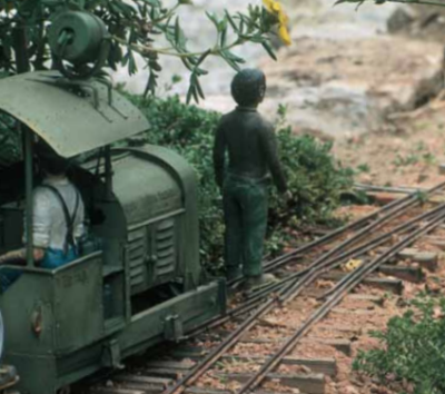 Modeling industrial railroads in 7/8″ scale