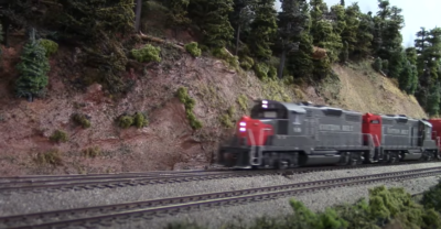 Cotton Belt GP20s on the HO scale Pacific & Eastern