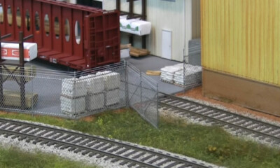 How to build an operating gate and derail