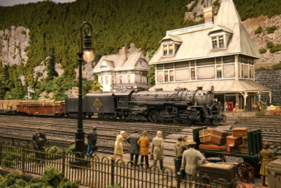 Howard Zane’s HO scale Piermont Division photo gallery