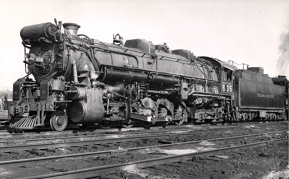 A train sitting on the tracks
