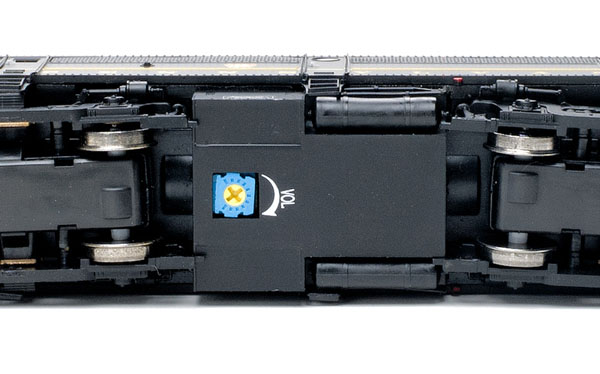 A potentiometer on the bottom of the locomotive adjusts the sound volume