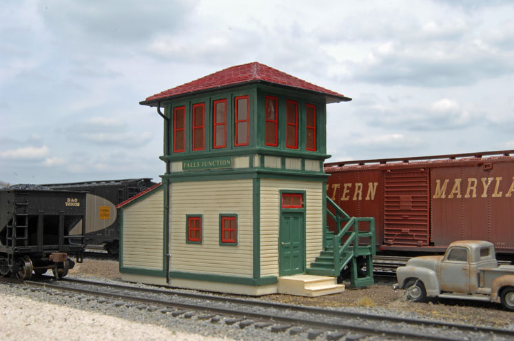 BachmannHOscaleCentralJunctionswitchtower