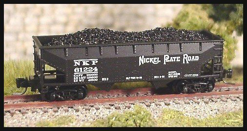 Full Throttle Z scale 33-foot offset-side two-bay hopper