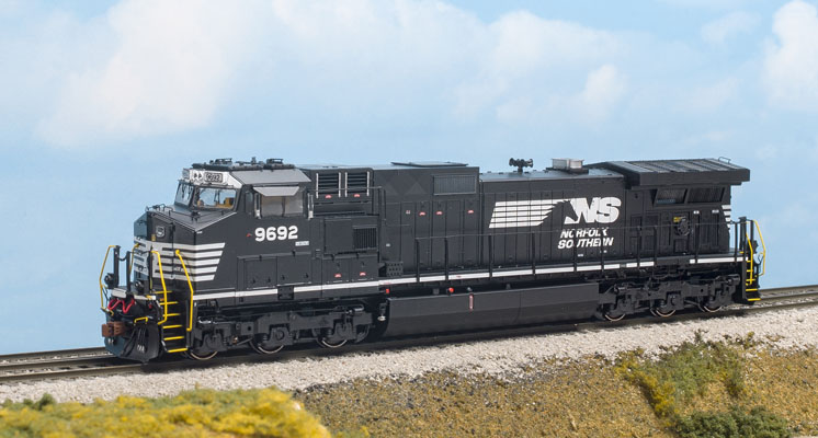 ScaleTrains.com HO scale GE C44-9W diesel