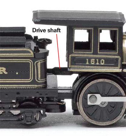 Thetendermountedmotorislinkedtothedriversviaaplasticdriveshaft