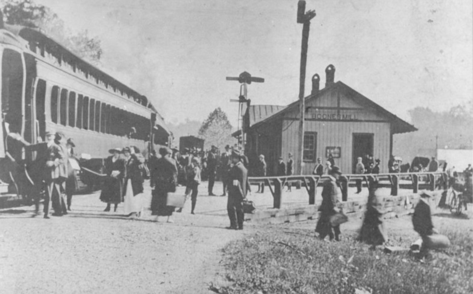 BoonesMillDepothistoric