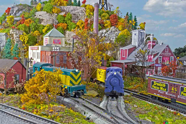 Dick Iannacone's realistic S gauge layout