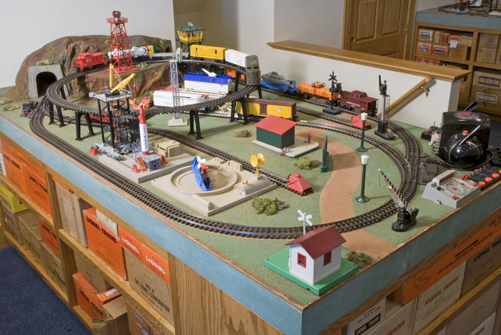 Walt Downer's collection of postwar displays