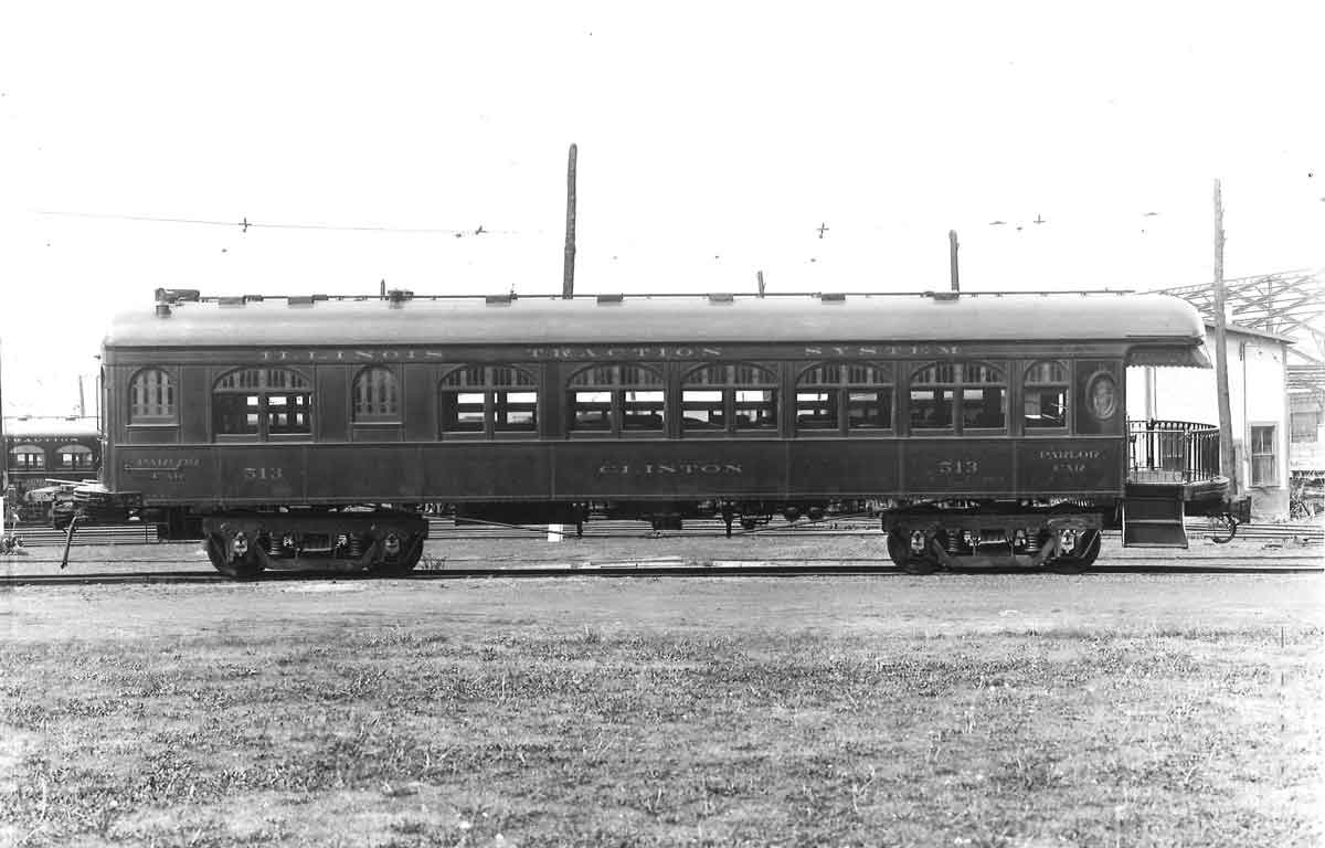 Illinois Terminal Railroad parlor car in profile.