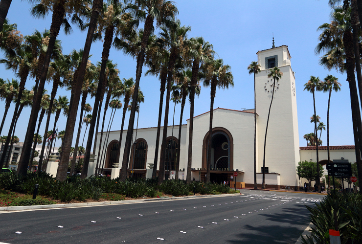 LA_Union_Station_Lustig