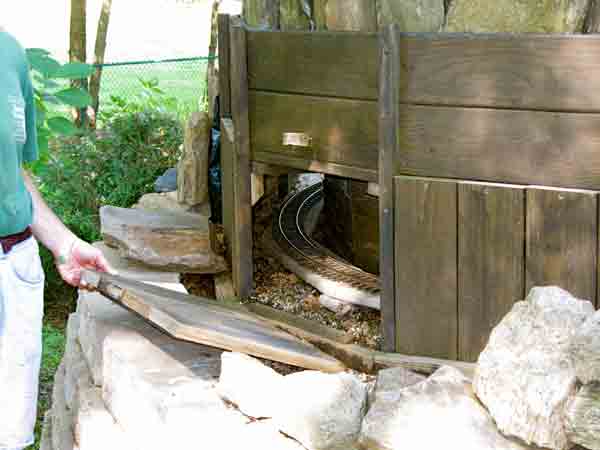 access wood to wooden model tunnel