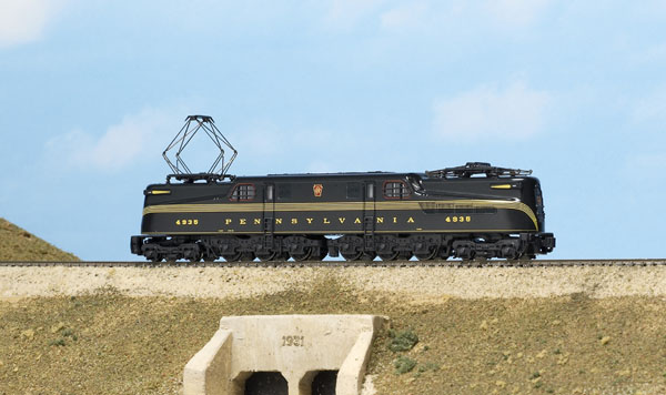 Kato GG1 (N scale)