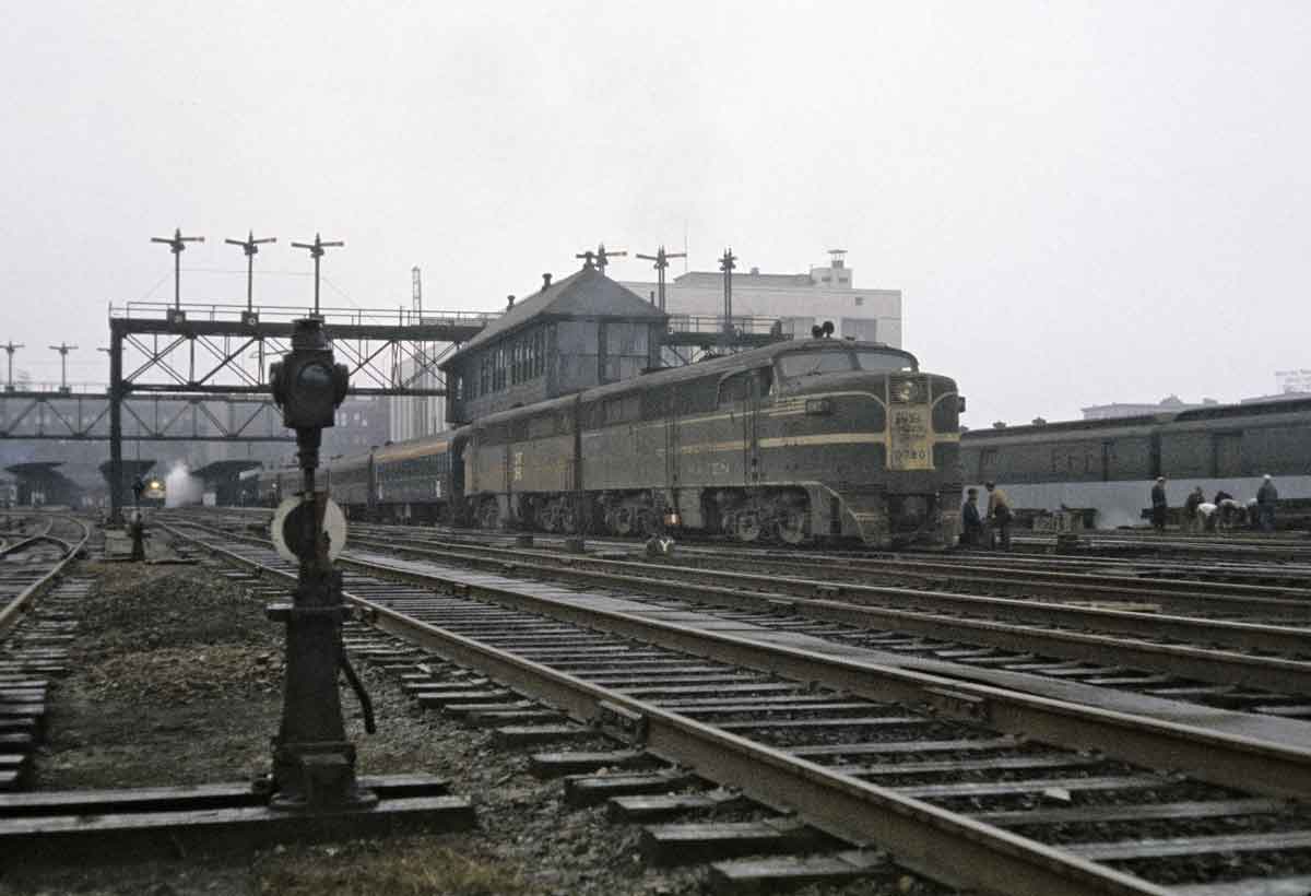 NHPAsSouthStation1961