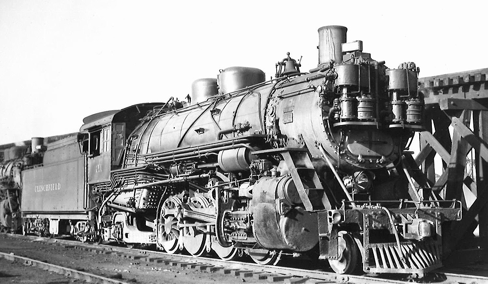 A train sitting on the tracks