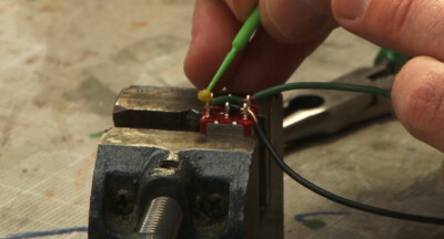 Thin Branch Series: Wire a power reversing switch