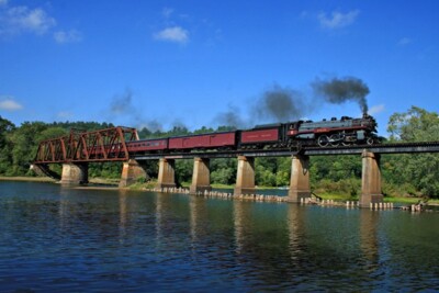 Canadian Pacific No. 2816 to steam again for Holiday Train video (corrected)