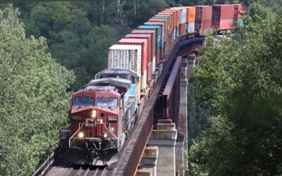 CPKC to serve new cold storage facility at Port Saint John