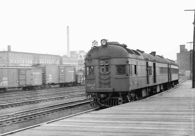 Brill motor car 9067 and trailer on Slatington, Pa.–Reading train 801 arriving Outer Station, Reading, April 1949.