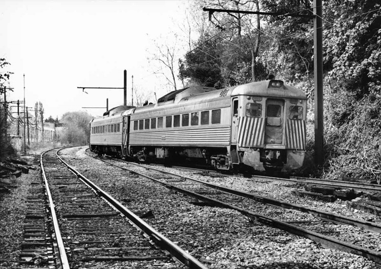 Budd RDCs on SEPTA Philadelphia–Newtown train 1884 at Cheltenham Junction, Pa., May 1981, just before end of service.