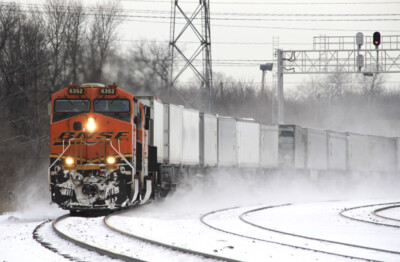 CSX, BNSF detail preparations for major winter storm (updated)