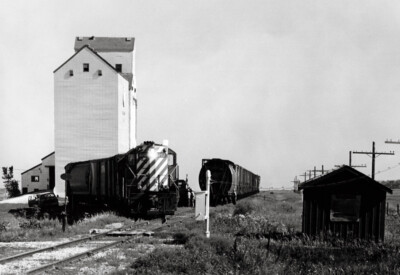 Grain train on the prairie
