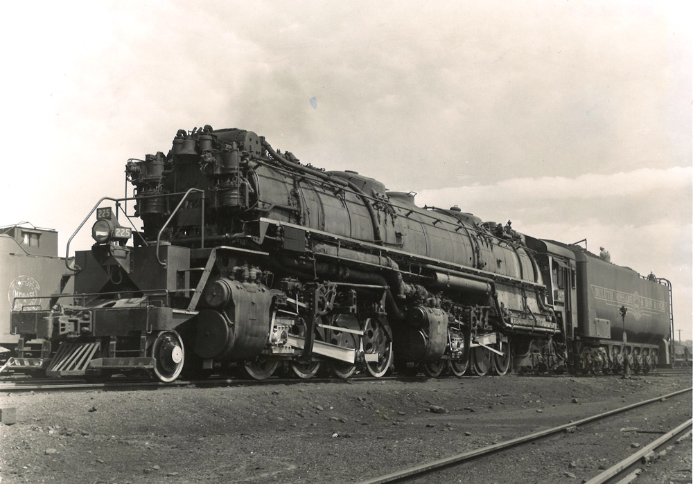 2-8-8-4 steam locomotive