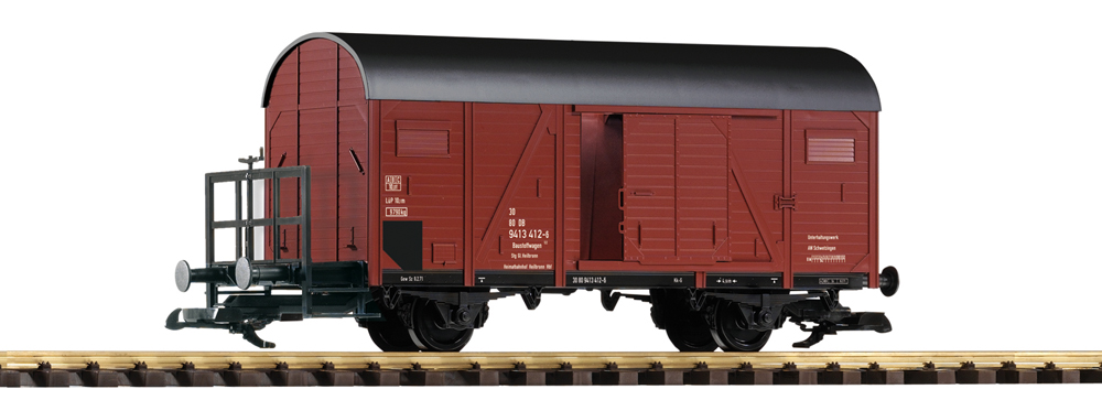 Large scale boxcar
