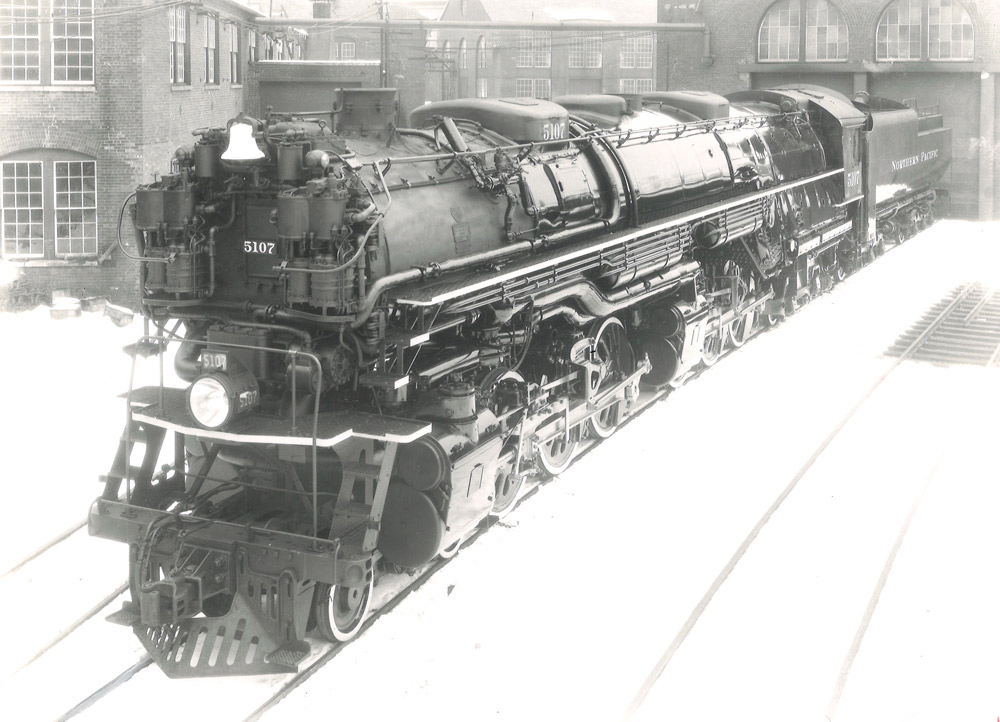 4-6-6-4 steam locomotive