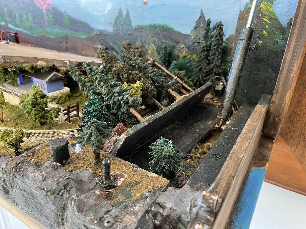 A patch of tree folded over to allow for the layout to close properly.