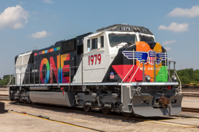News photos: Union Pacific releases images of ‘We Are One’ locomotive
