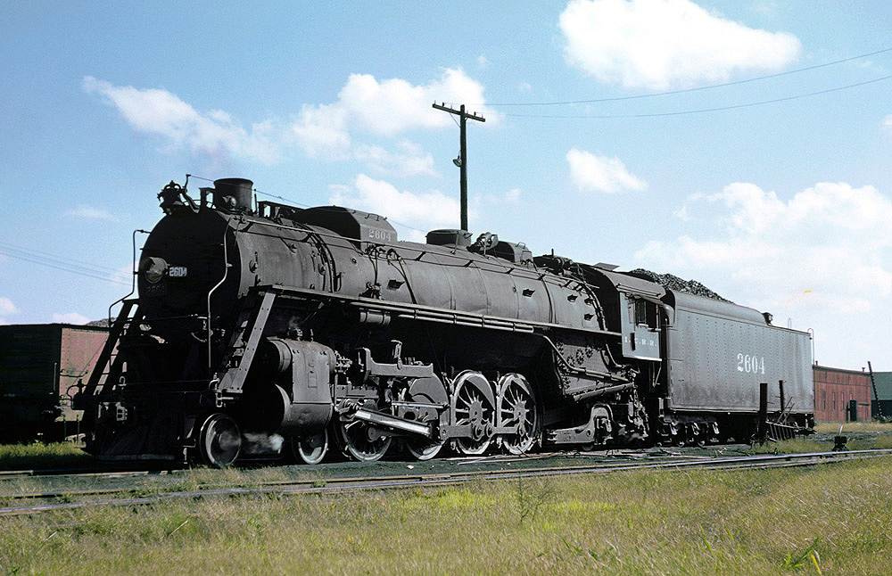 4-8-2 steam locomotive