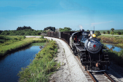 Trains Magazine, U.S. Sugar set photo charter with ex-FEC No. 148