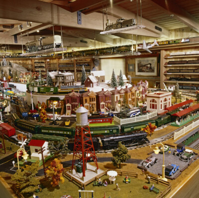 Frank Sinatra’s O gauge railroad