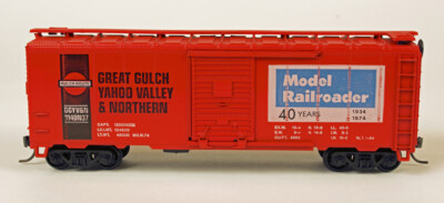 N and HO scale Milwaukee, Racine & Troy boxcars