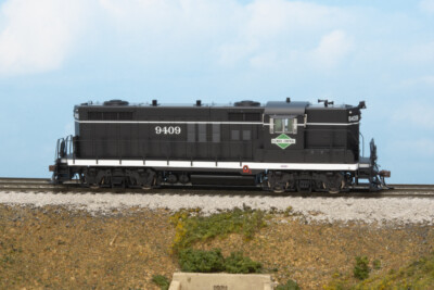 Athearn Genesis HO scale EMD GP18