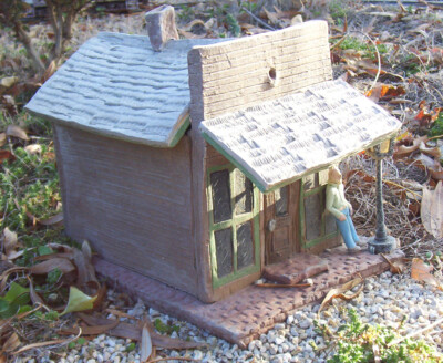 Use artist’s clay to make a large-scale structure