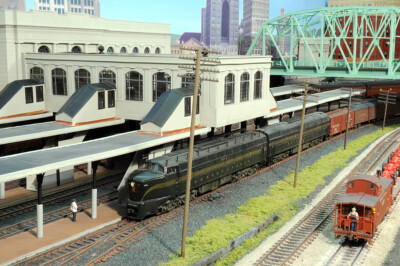 Pennsylvania Railroad HO scale transition era layout images