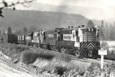 Rare Fairbanks-Morse locomotives looking for new home