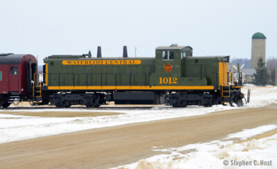 Waterloo Central GMD1 locomotive debuts in new paint scheme