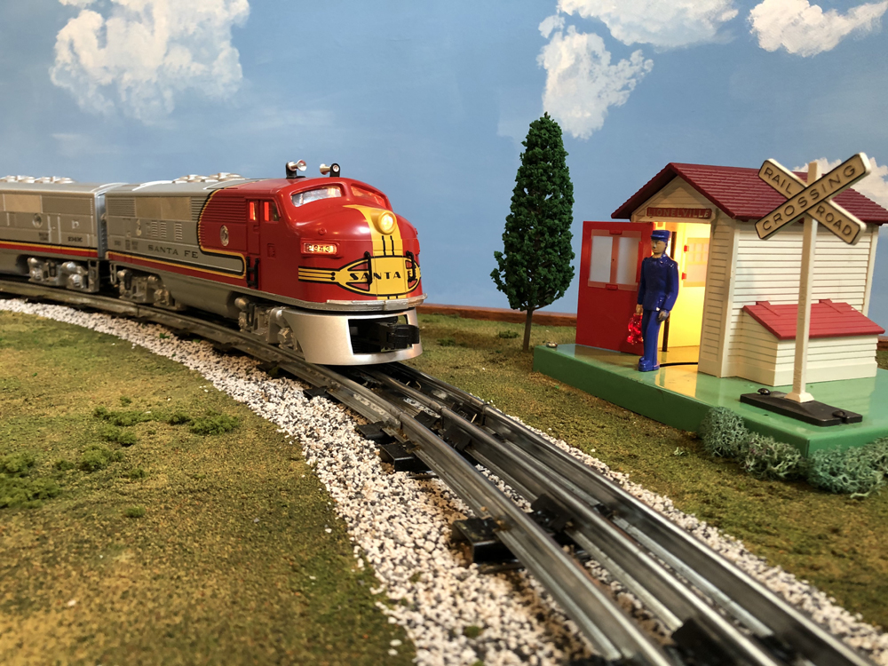 Santa Fe F3 on a track