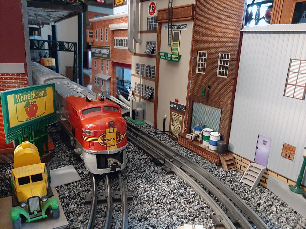 Santa Fe F3 on a track