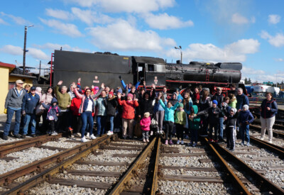 Polish steam comforts Ukrainian refugees for a day