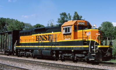 BNSF donates rebuilt SD9 to Minnesota museum