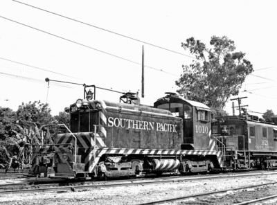 Diesels with trolley poles