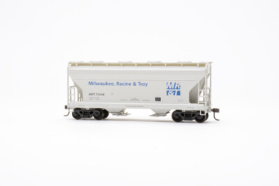 Milwaukee, Racine & Troy American Car & Foundry 2,970-cubic-foot capacity two-bay Center Flow covered hopper