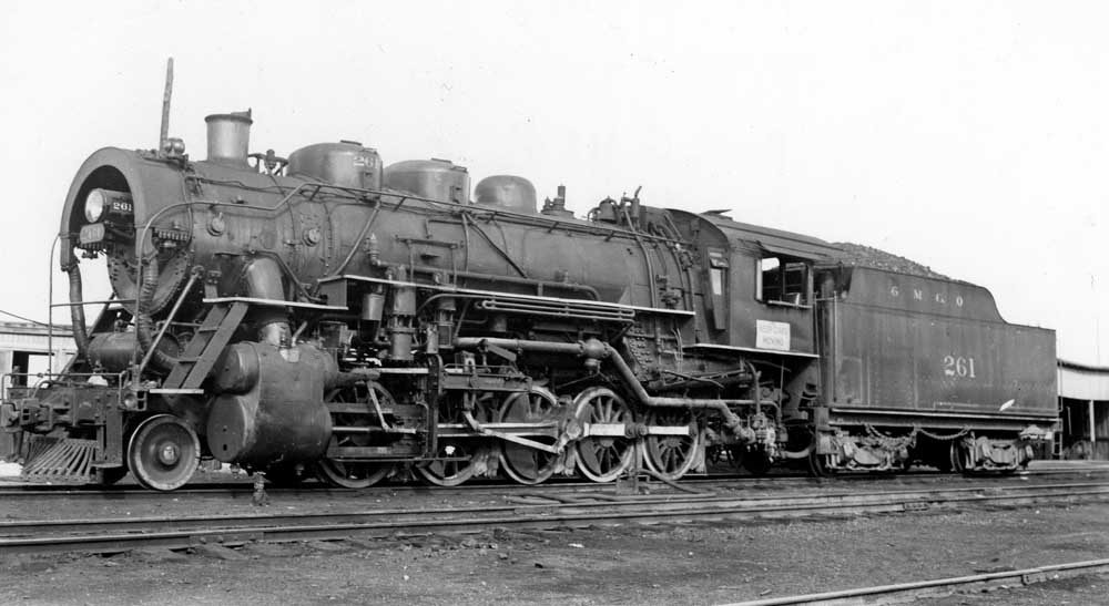 Steam locomotive with protruding crescent around headlight