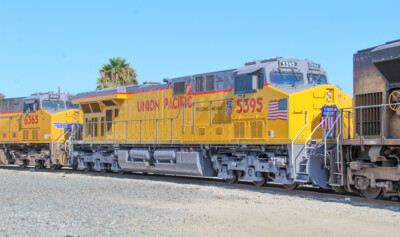 Union Pacific redesigns locomotive paint scheme