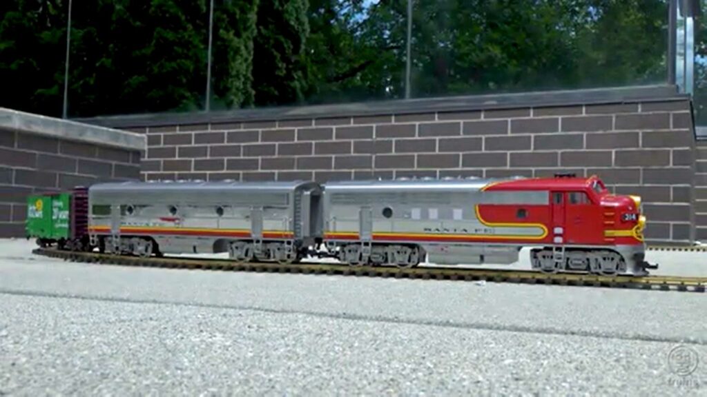 LGB F7 Santa Fe large scale