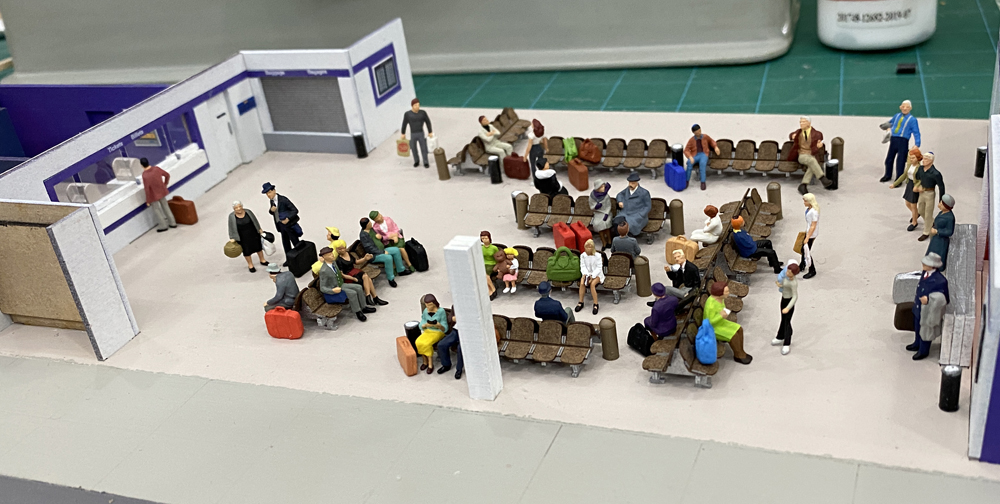 Preiser figures on a layout